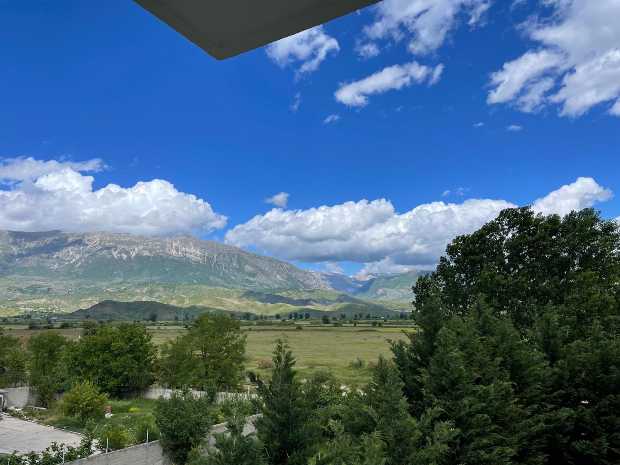 Hotel Selfo Dervician Экстерьер фото